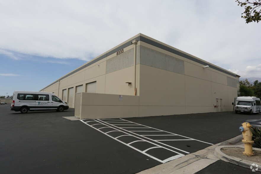 More Photos Of 8333 Rochester Ave, Rancho Cucamonga Warehouse For Lease