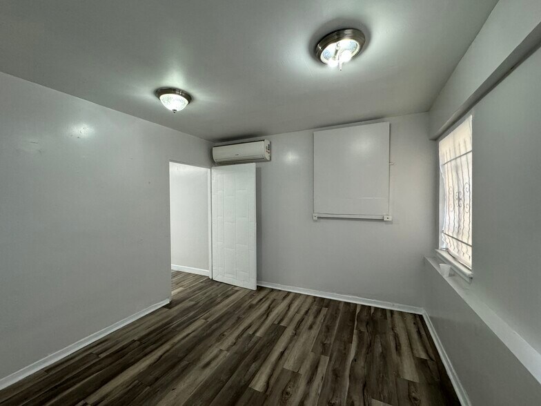 More Photos Of 4300 Crenshaw Blvd, Los Angeles Storefront Retail Office For Lease