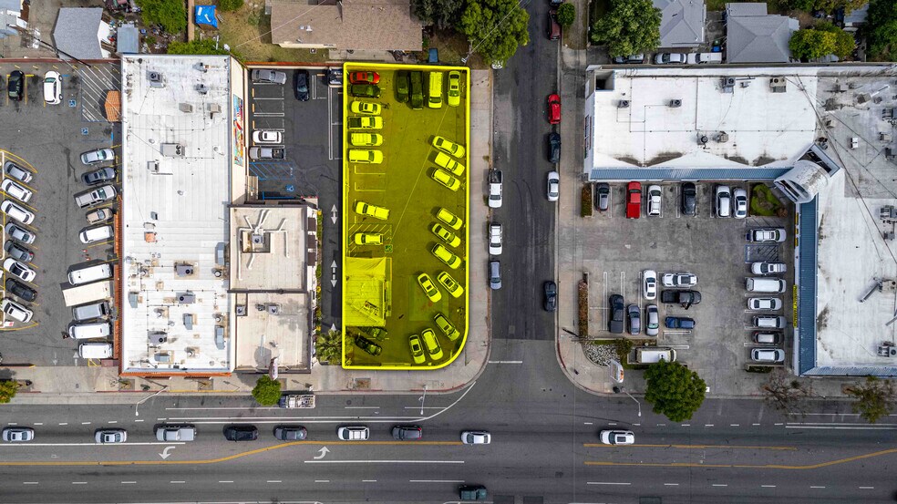 More Photos Of 13632 Van Nuys Blvd, Pacoima Auto Repair For Sale