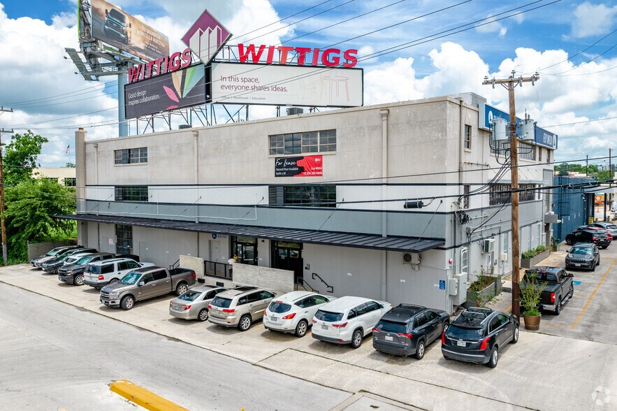 More Photos Of 2018 Ave B, San Antonio Coworking Space