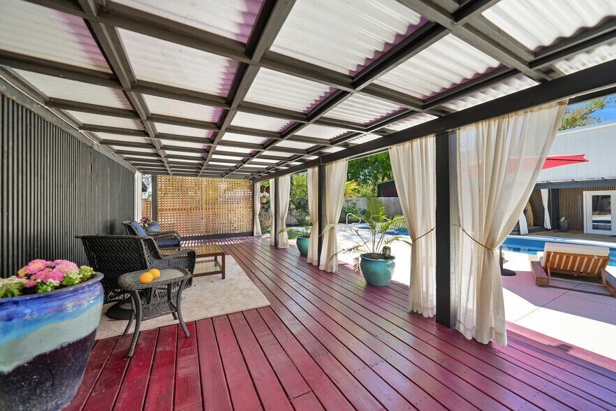 More Photos Of 2461 SW Highway 17, Arcadia Warehouse For Sale