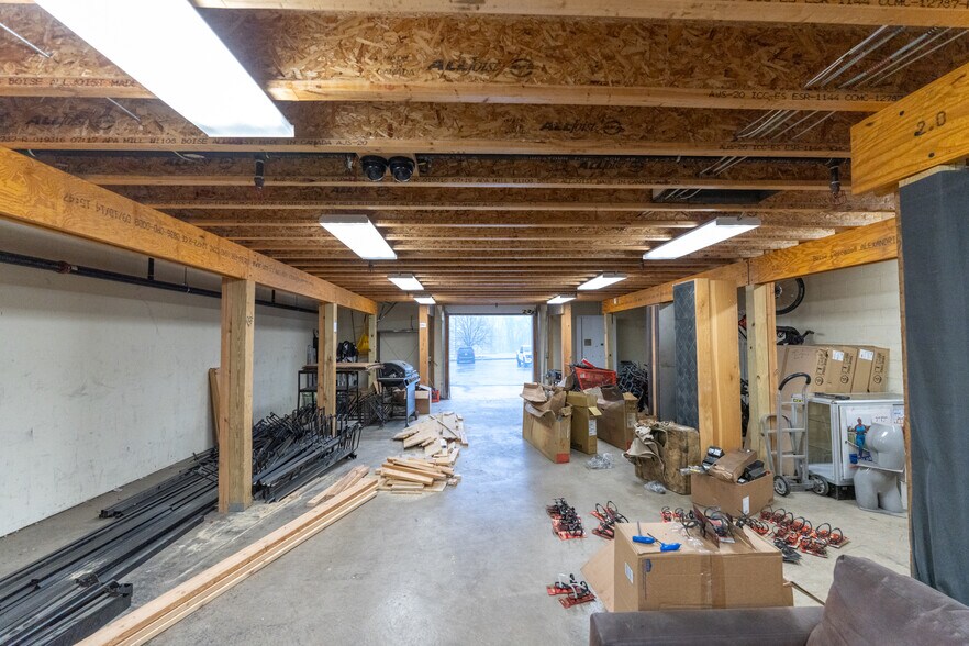 More Photos Of 3845 Northern Pike, Monroeville Freestanding For Lease