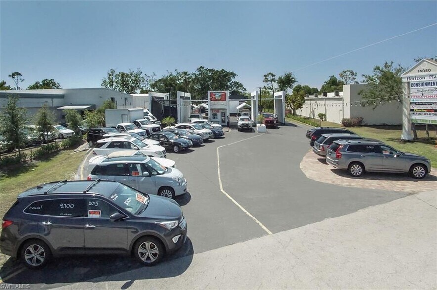 Primary Photo Of 16070 S Tamiami Trl, Fort Myers Auto Dealership For Sale