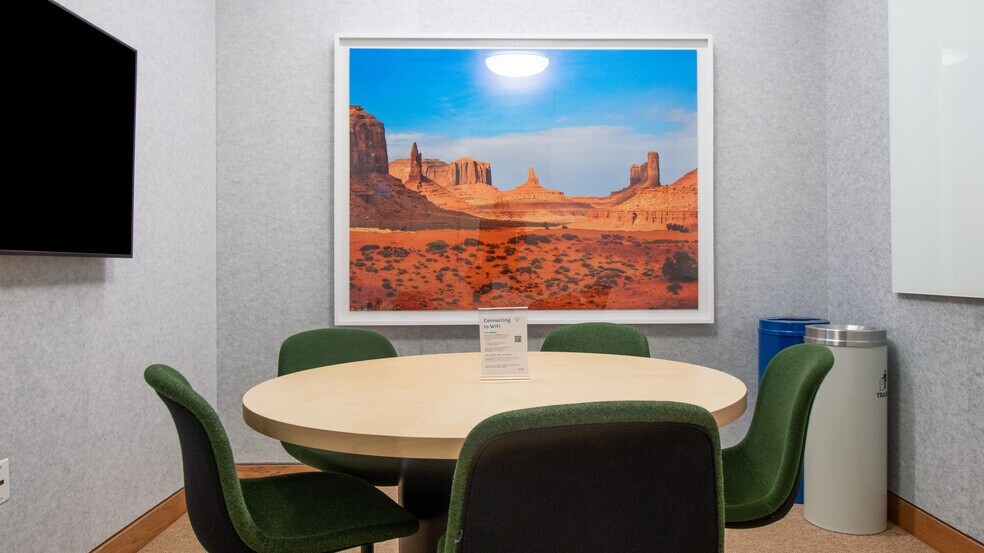 More Photos Of 7272 Wisconsin Ave, Bethesda Office For Sale