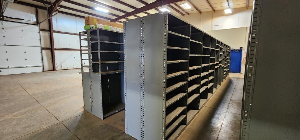 More Photos Of 10468 1st St SW, Killdeer Service For Lease