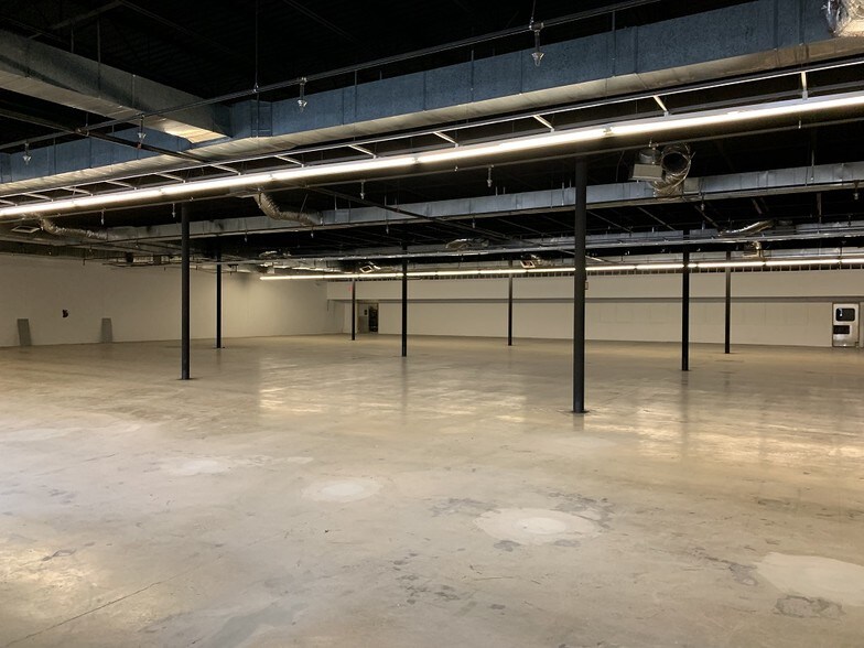 More Photos Of 3215 Wilcox Blvd, Chattanooga Distribution For Lease