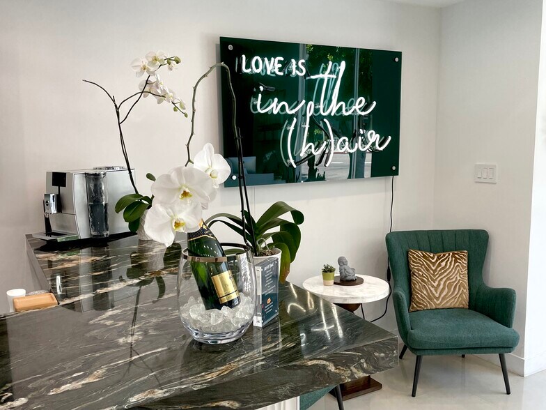 More Photos Of 1145-1149 S Beverly Dr, Los Angeles General Retail For Lease