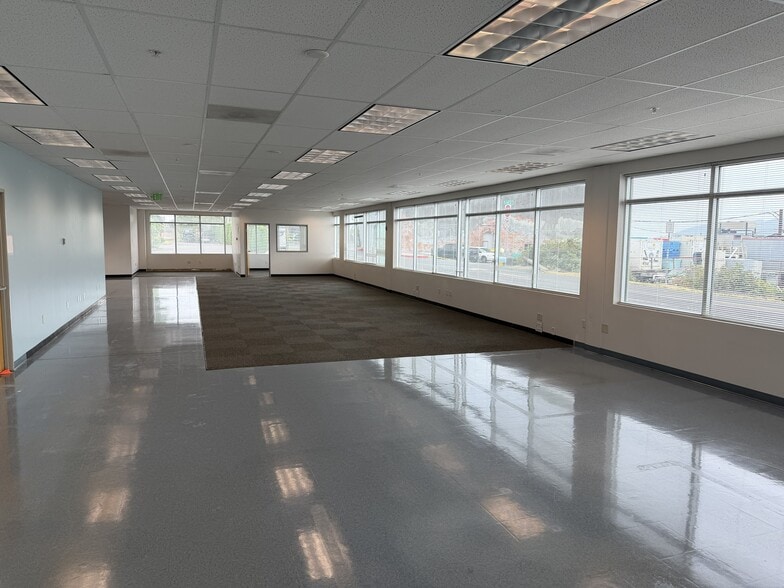 More Photos Of 450 Marine Dr, Astoria Office For Sale
