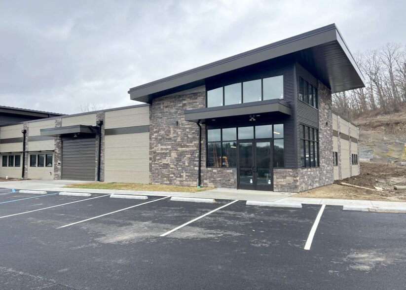 More Photos Of 14 University Estates Blvd, Athens Healthcare For Lease