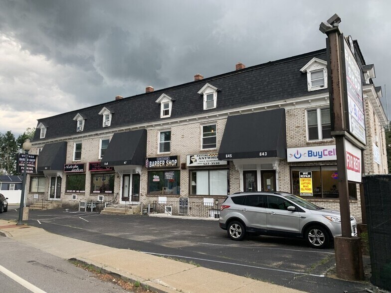 More Photos Of 643-653 East Ave, Warwick Storefront Retail Residential For Sale