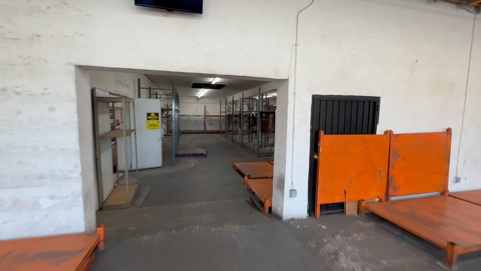 Primary Photo Of 965 Venice Blvd, Los Angeles Warehouse For Lease