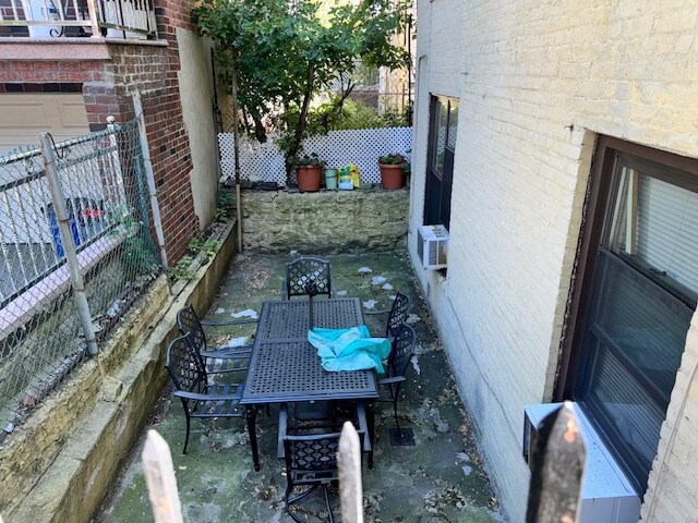 More Photos Of 3004 Cruger Ave, Bronx Apartments For Sale