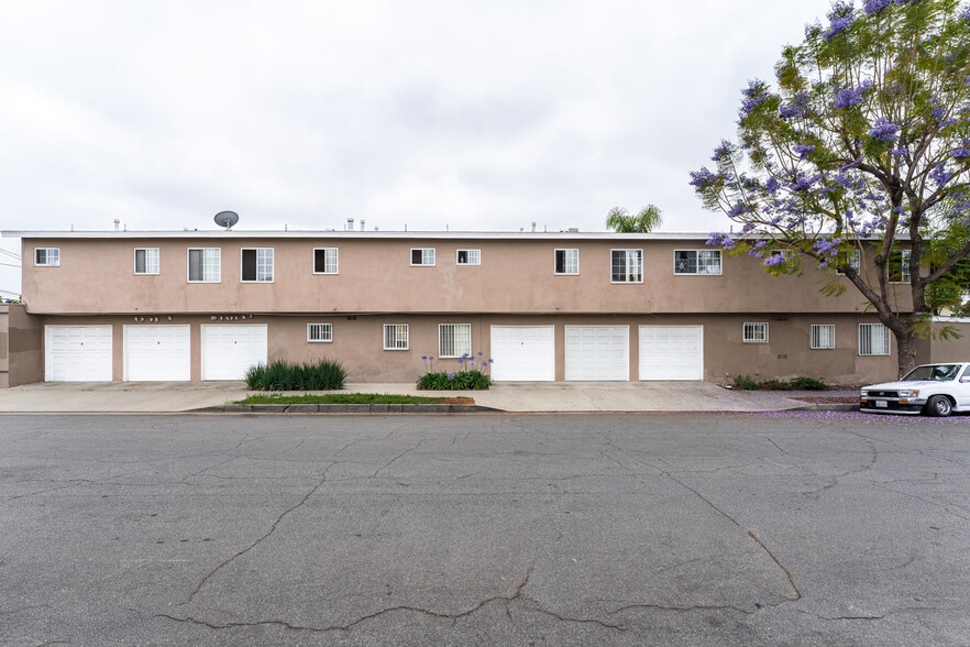 More Photos Of 5245 Via San Delarro St, Los Angeles Apartments For Sale