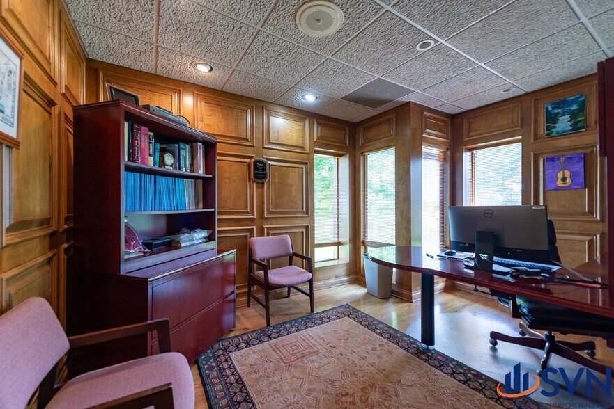 More Photos Of 2210 Dean St, St Charles Medical For Sale