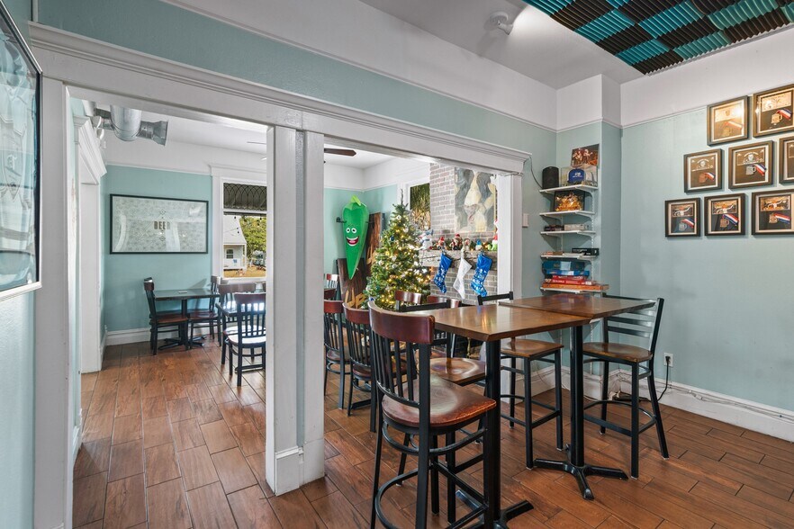 More Photos Of 312 E Tarpon Ave, Tarpon Springs Medical For Sale