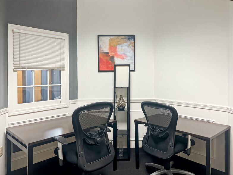 More Photos Of 15 Constitution Dr, Bedford Coworking Space