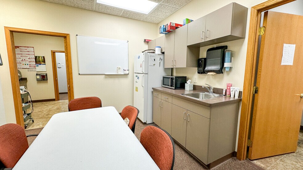 More Photos Of 1020 4th St SE, Saint Cloud Office Residential For Sale