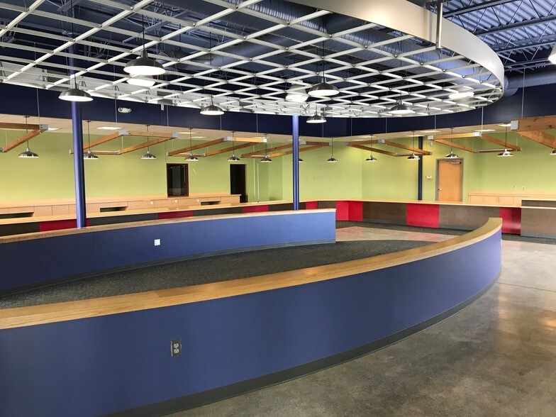 More Photos Of 6721 Old Trail Rd, Fort Wayne Office For Sale