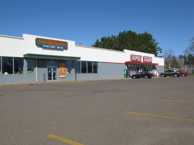 Primary Photo Of 111-117 N 8th St, Medford Storefront Retail Office For Lease