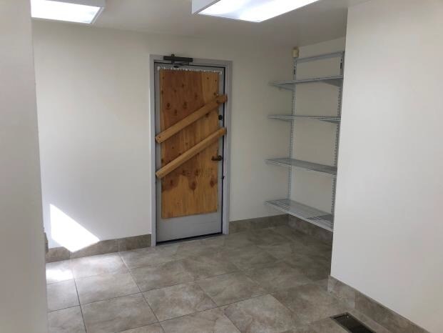 More Photos Of , Hemet Office For Sale