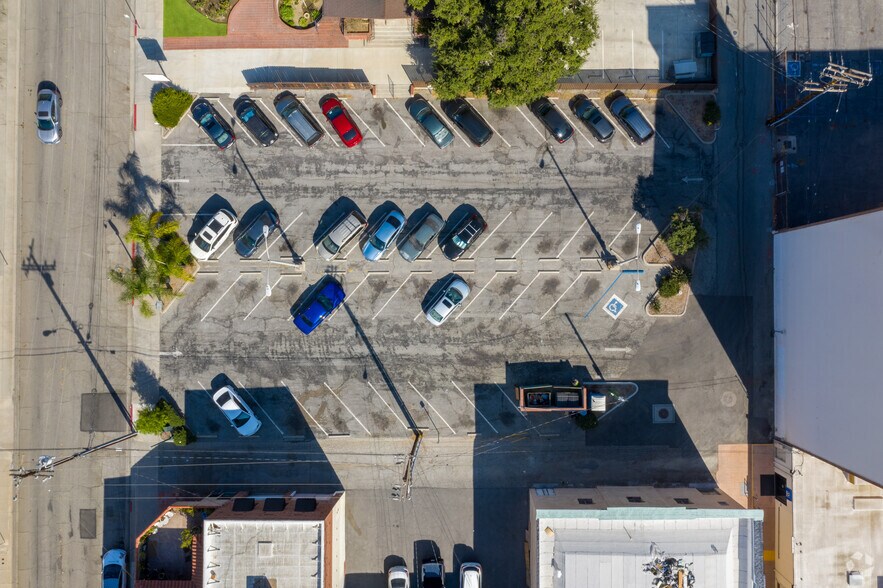 More Photos Of 324-328 S Myrtle Ave, Monrovia Office For Sale