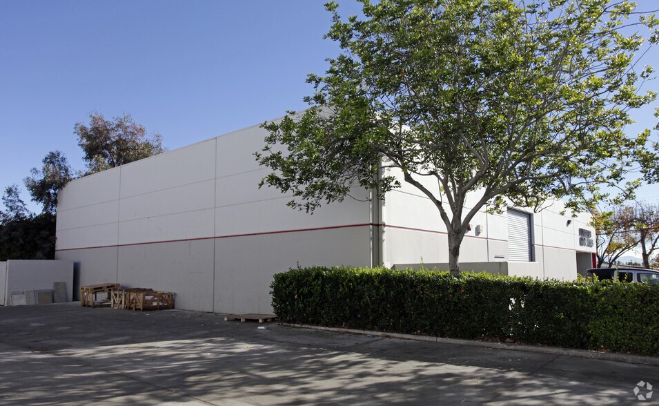 More Photos Of 893 W 9th St, Upland Warehouse For Sale