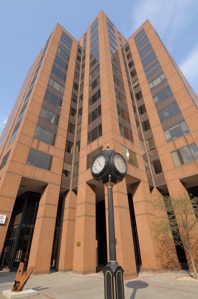 More Photos Of 30 S Pearl St, Albany Office For Lease