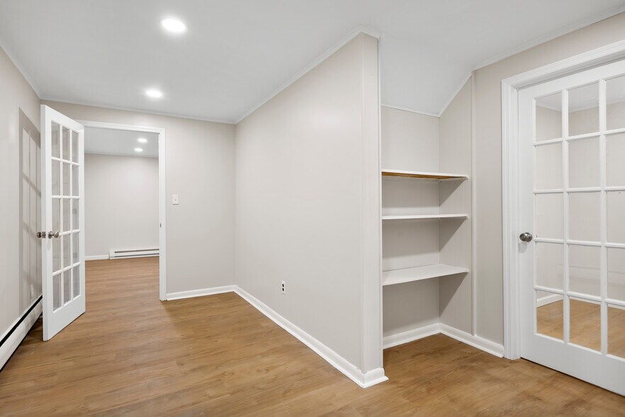 More Photos Of 205 Delaware Ave, Delmar Loft Creative Space For Lease