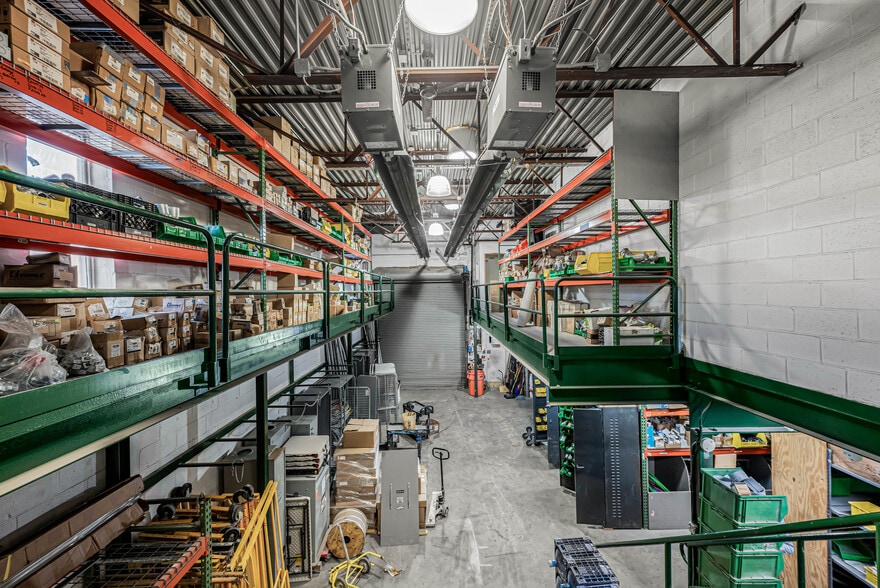 More Photos Of 162-20 77th Rd, Flushing Light Manufacturing For Sale