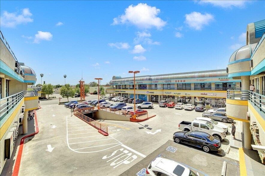 More Photos Of 301 W Valley Blvd, San Gabriel Unknown For Lease