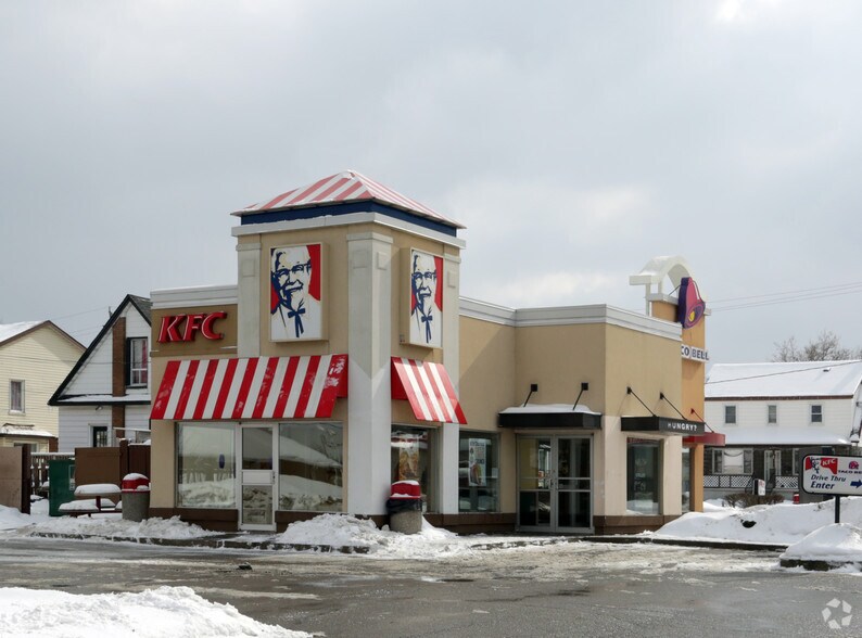 More Photos Of 499 Dundas St N, Cambridge Fast Food For Sale