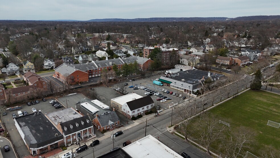 More Photos Of 195 Elm St, Westfield Office For Lease