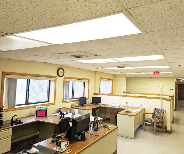 More Photos Of 59 Plains Rd, Claremont Industrial For Lease