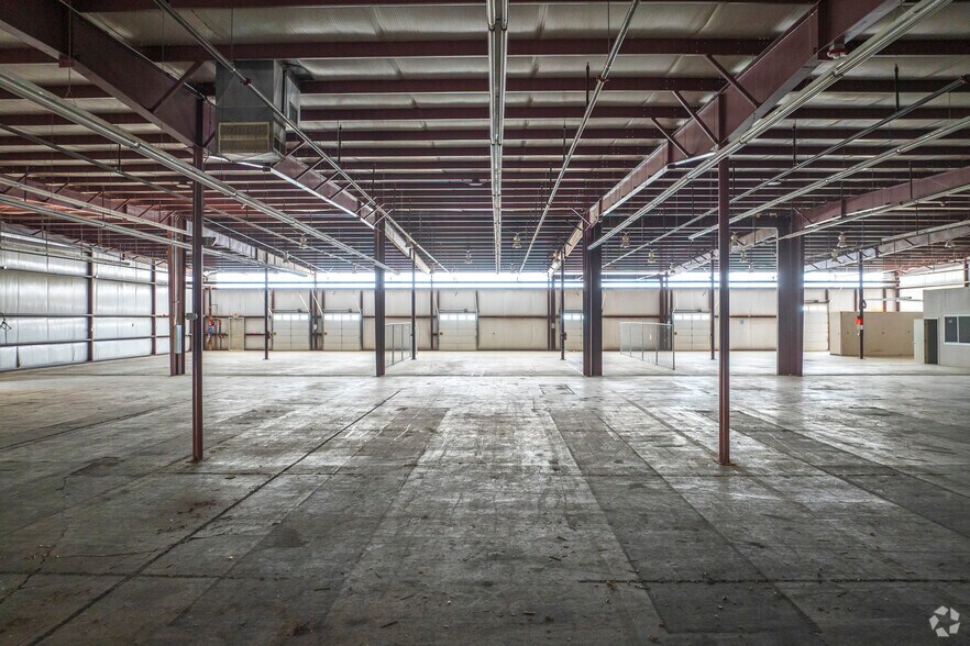 More Photos Of 4174 US 64, Kirtland Distribution For Sale