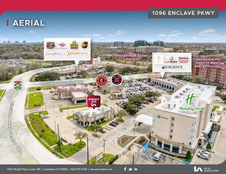 More Photos Of 1096 Enclave Pky, Houston Restaurant For Lease