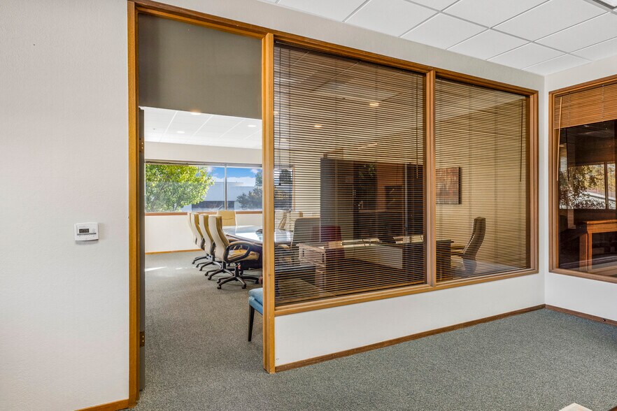 More Photos Of 2029 Village Ln, Solvang Medical For Sale