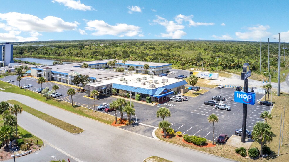 Primary Photo Of 3755 Cheney Hwy, Titusville Hotel For Sale