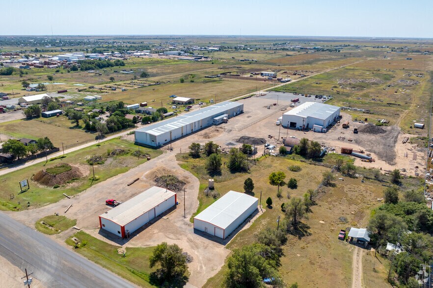 More Photos Of 11756 Highway 152, Pampa Industrial For Sale