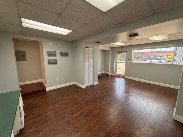 More Photos Of 6221 Pembroke Rd, Hollywood Office For Lease