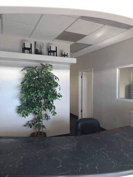 More Photos Of 480 Century Dr, Salt Lake City Showroom For Sale