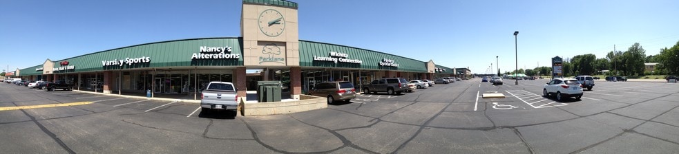 More Photos Of 910-980 S Oliver St, Wichita Storefront For Lease