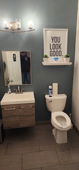 More Photos Of 2468-2470 Industrial Row Dr, Troy Warehouse For Lease