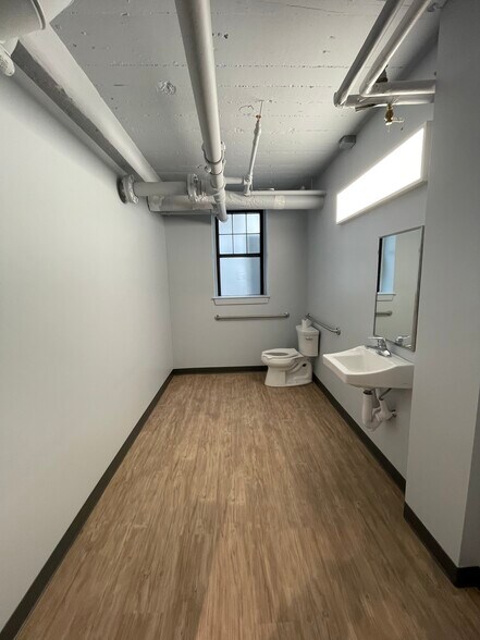 More Photos Of 1962 Beacon St, Brighton Apartments For Sale