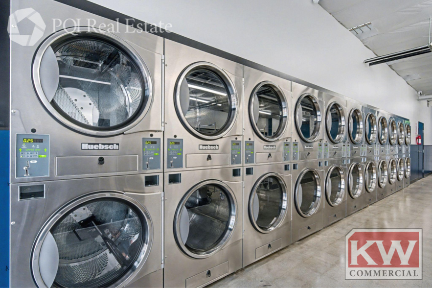 More Photos Of 1480 E 56th St, Los Angeles Freestanding For Sale