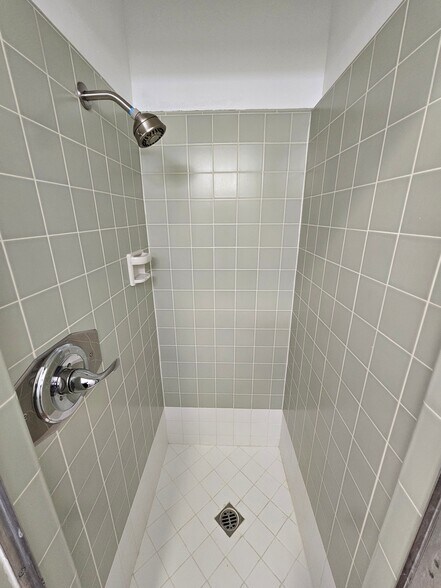 More Photos Of 275 S Marengo Ave, Pasadena Apartments For Sale