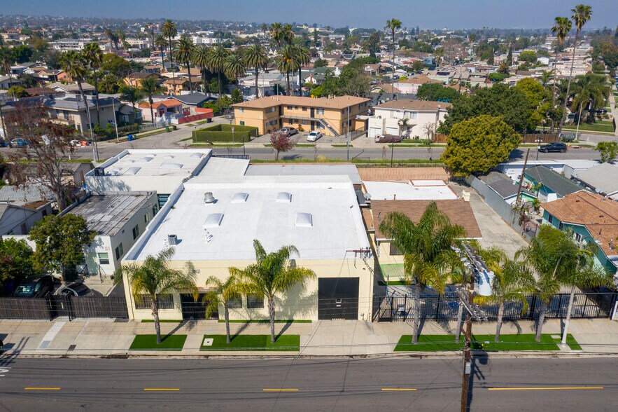 More Photos Of 2703 Southwest Dr, Los Angeles Warehouse For Lease