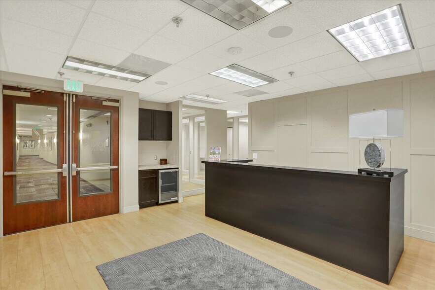 More Photos Of 9085 E Mineral Cir, Centennial Office For Sale