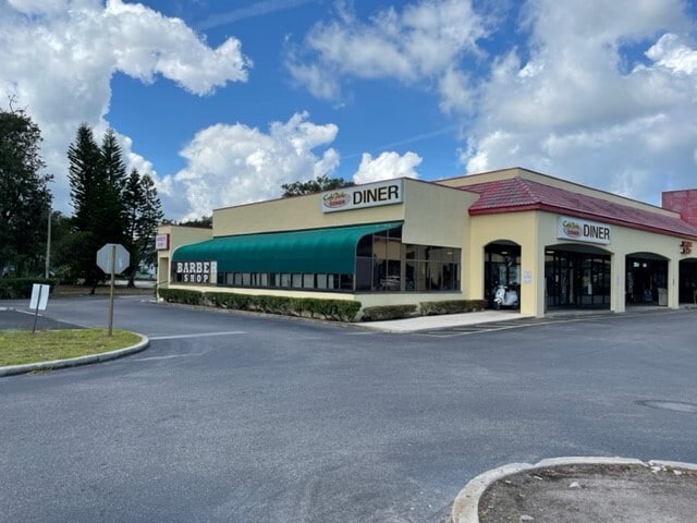 More Photos Of 648 S US Highway 17 92, Longwood Unknown For Lease