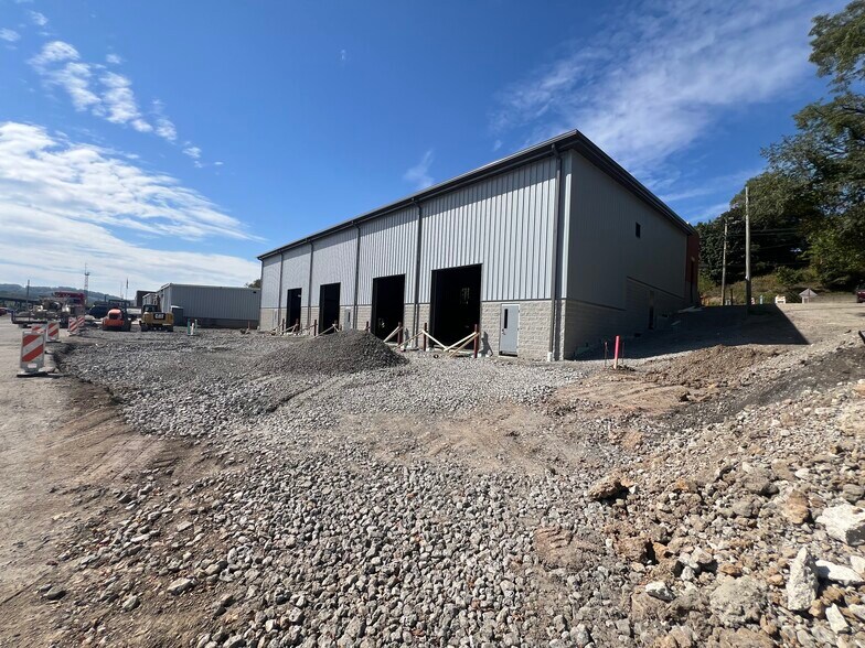 More Photos Of 296 State St, Clairton Light Distribution For Lease