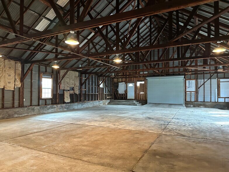 More Photos Of 18729 Carter St, Tuolumne Flex For Sale